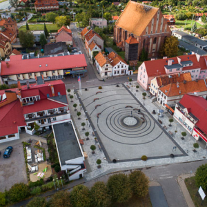 Frombork, lotnicza panorama miasta. EU, PL, Warm-Maz. Lotnicze.